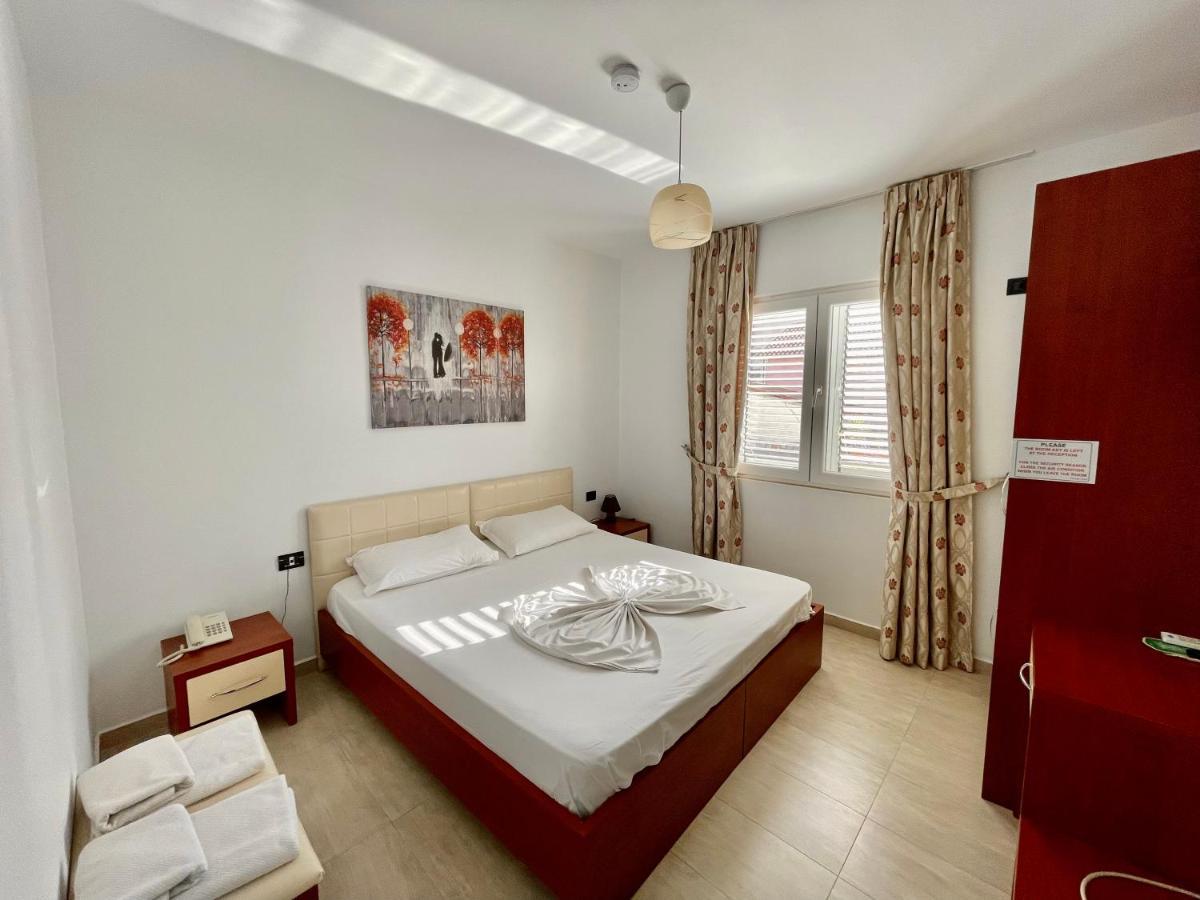 Vila Ada Hotel Tirana Bagian luar foto