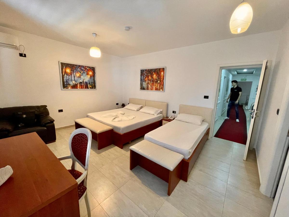 Vila Ada Hotel Tirana Bagian luar foto