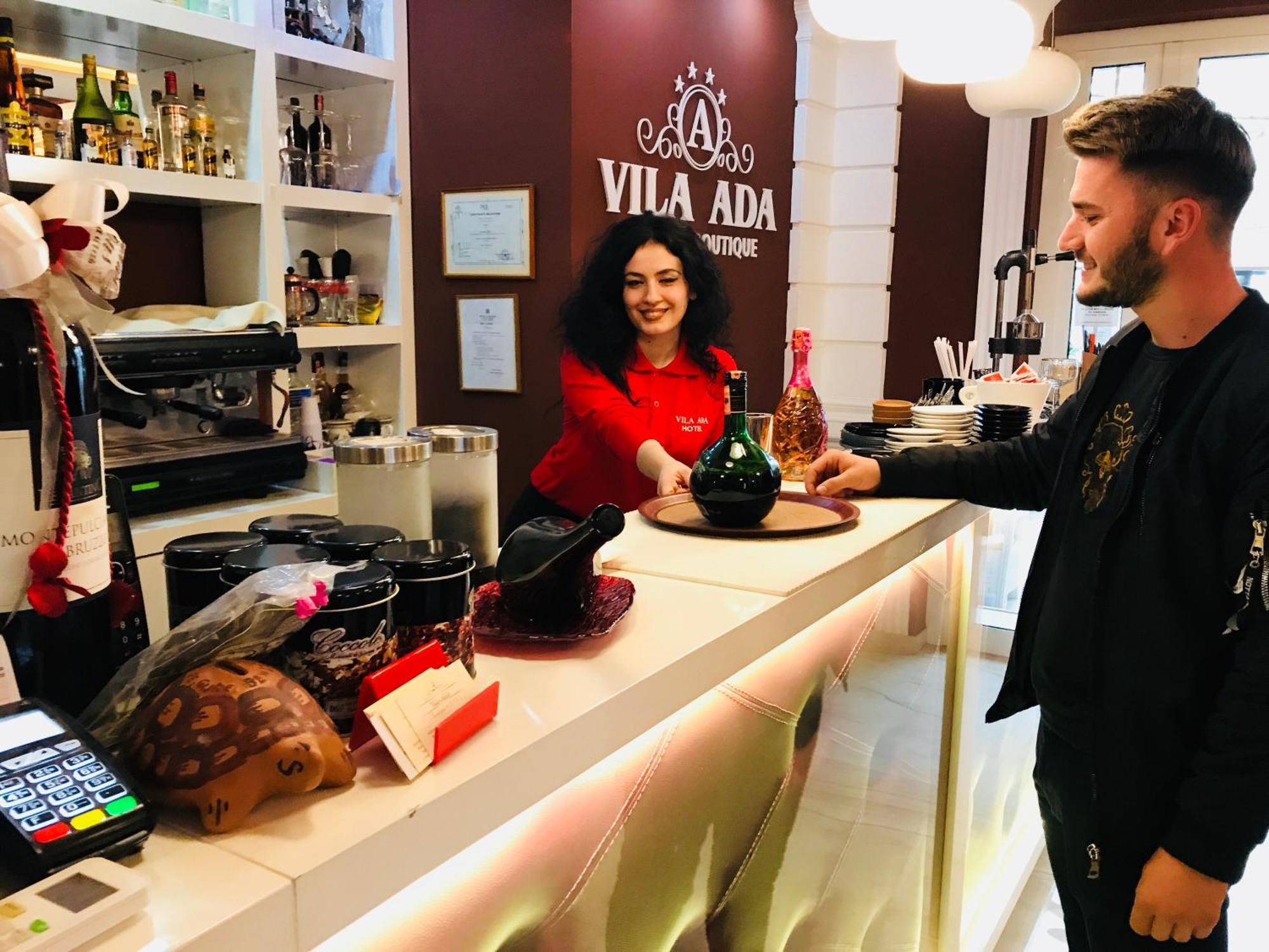 Vila Ada Hotel Tirana Bagian luar foto